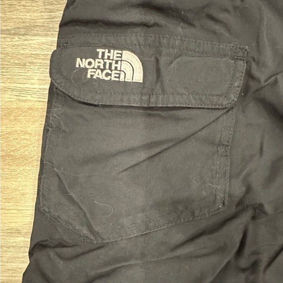 {preloved} Boy’s The North Face Snow Pants - Picture 4 of 12